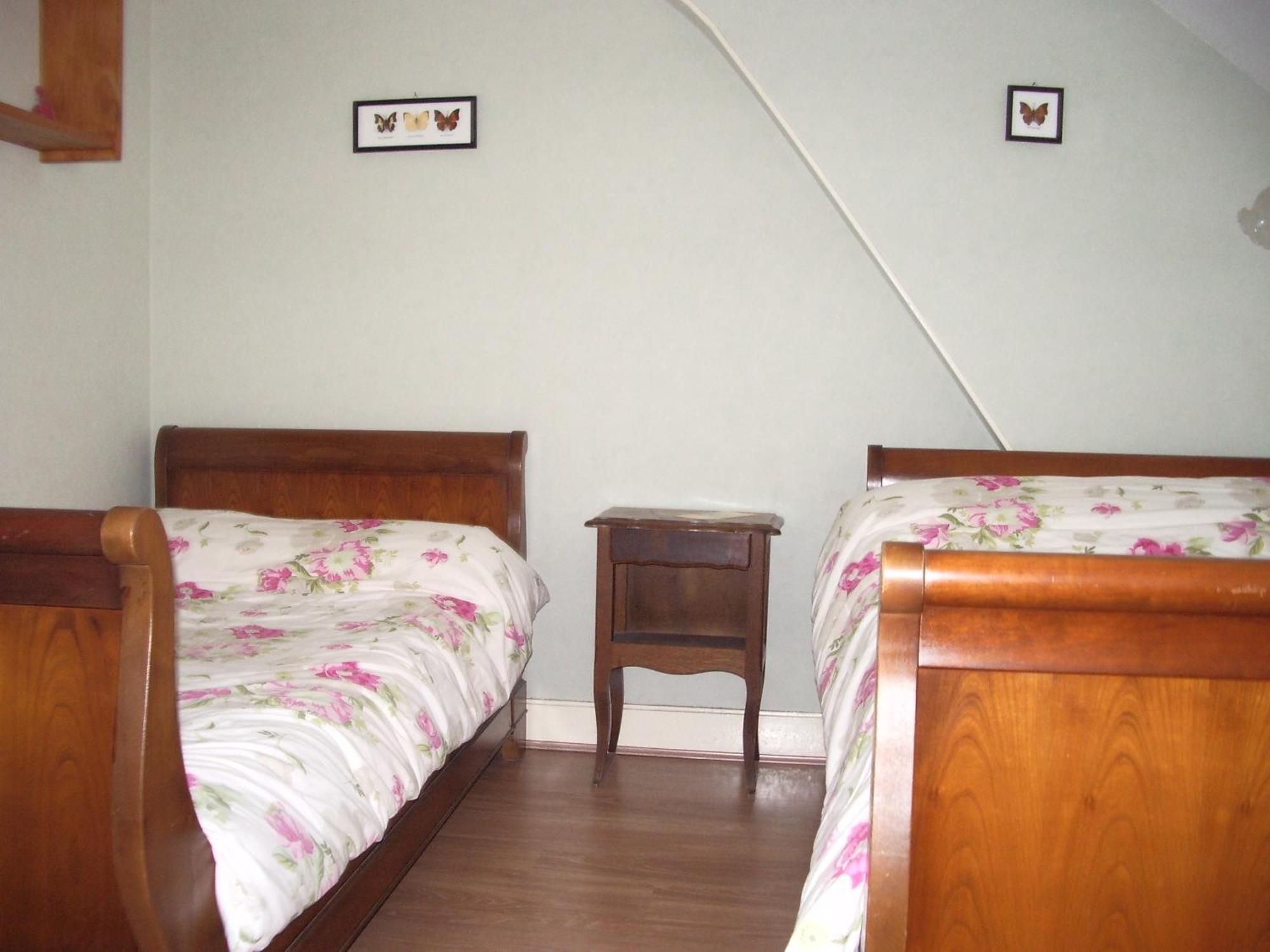 Plaimpied-Givaudins Les Glycines Bed & Breakfast エクステリア 写真